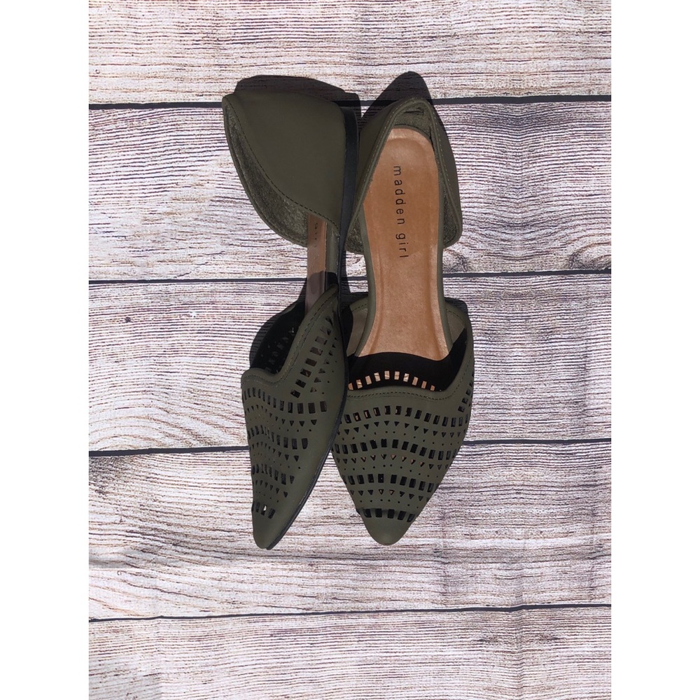 Madden Girl flats